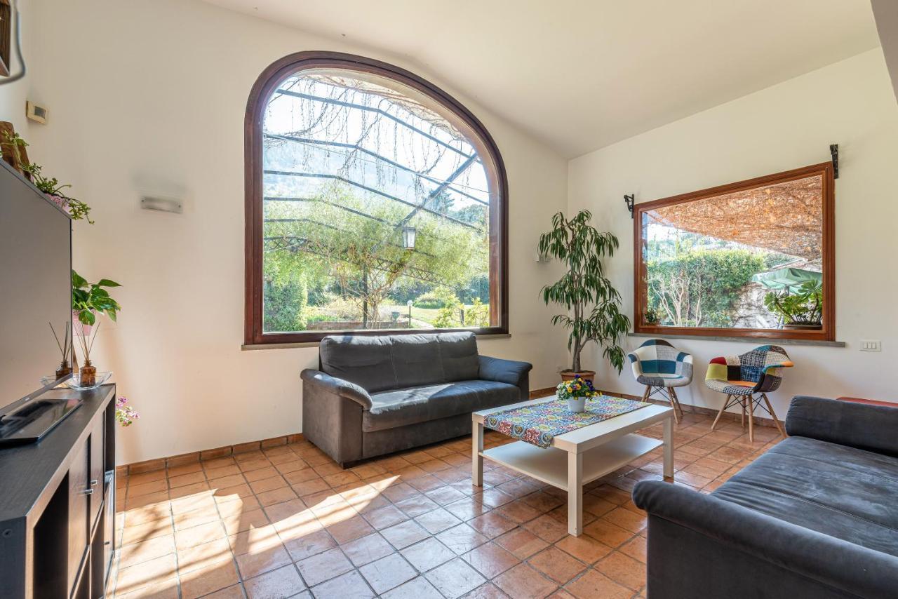 Bouganville Home Mondello Dış mekan fotoğraf